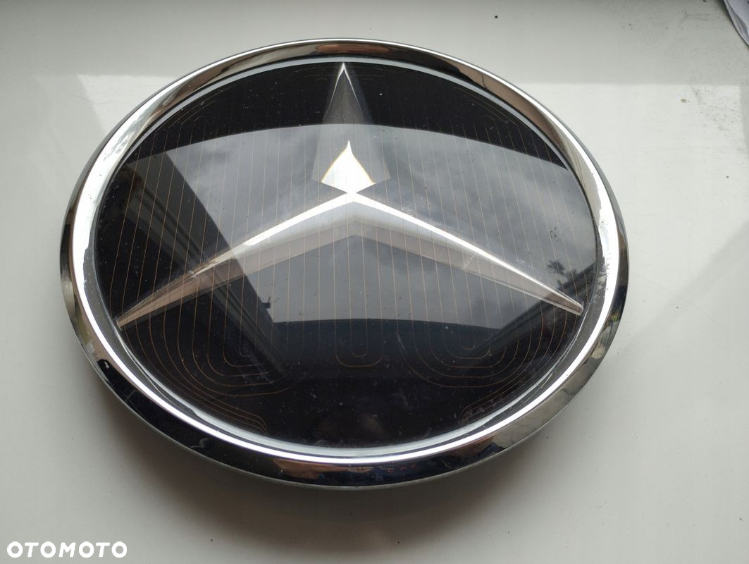 Znaczek emblemat Mercedes A0008880500 - 2