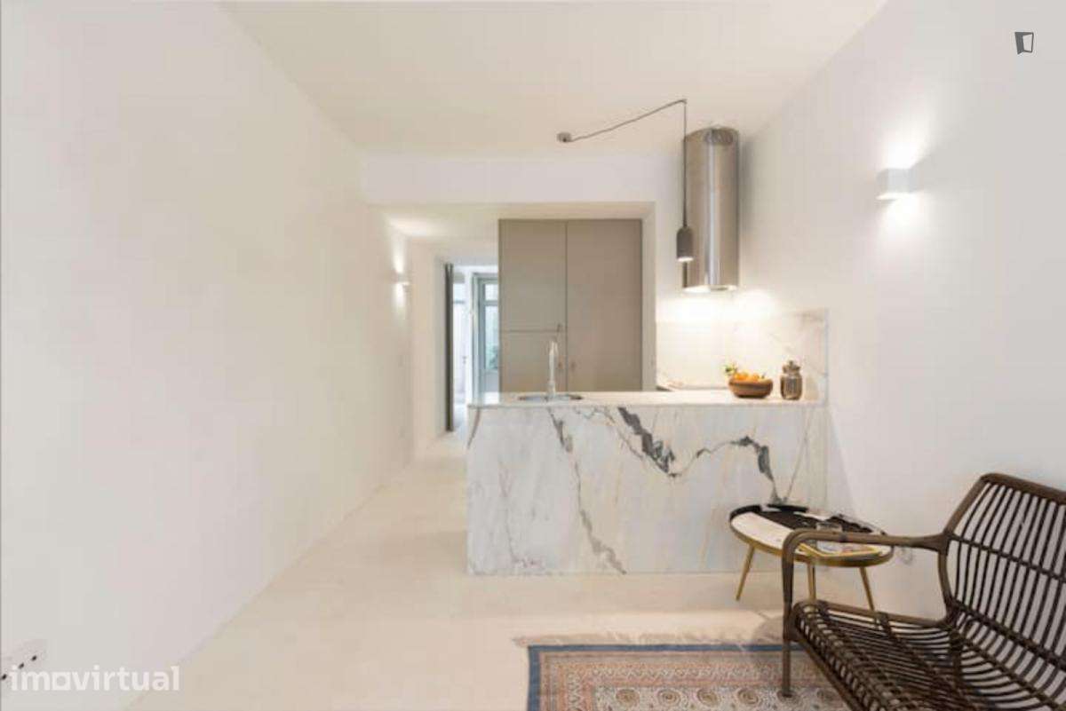 Apartamento com 1 quartos - localizado em Santo Ildefonso Porto - Grande imagem: 5/34