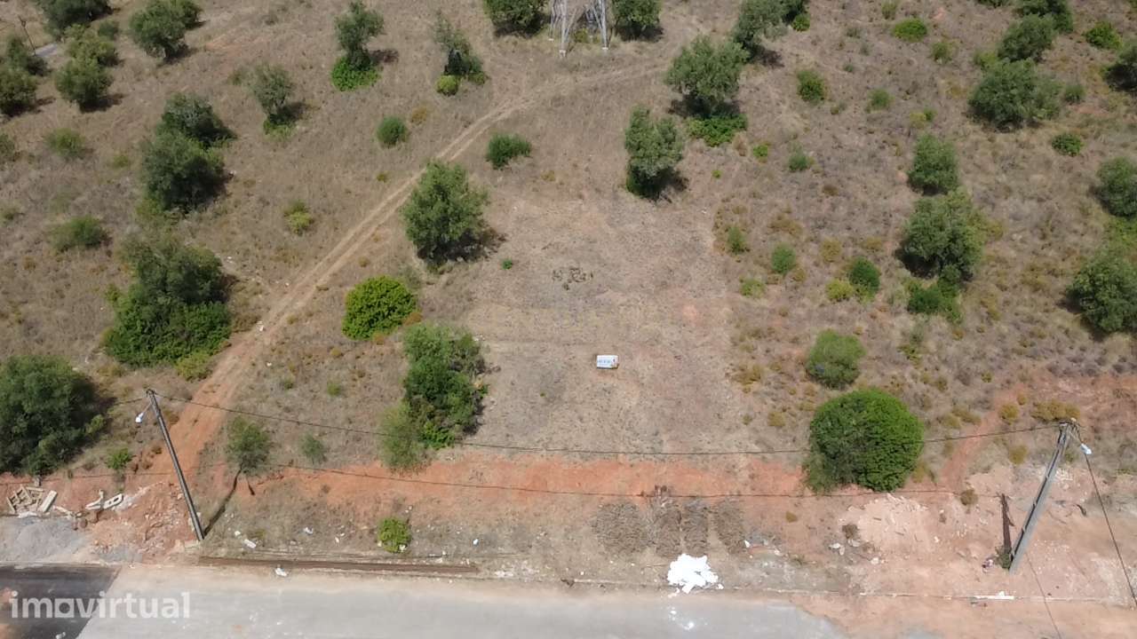 Terreno Urbano com Vista Rio em Vialonga - Grande imagem: 2/7