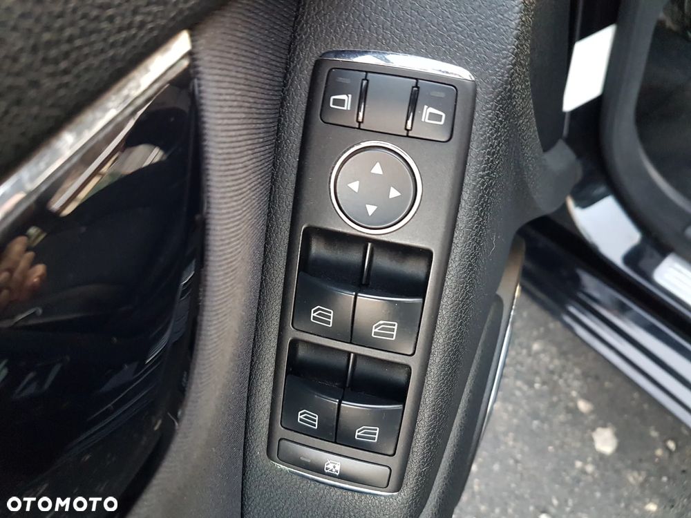 Mercedes-Benz Klasa C 200 Kompressor Avantgarde - 25