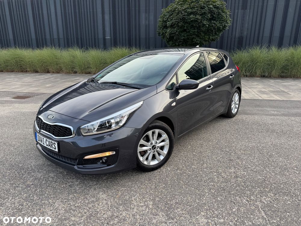Kia Ceed 1.6 GDI ISG Platinum Edition - 5