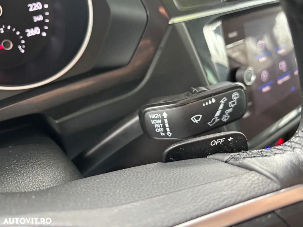Volkswagen Tiguan 2.0 TDI DSG Life - 17