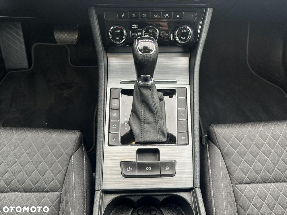 Skoda Superb - 24