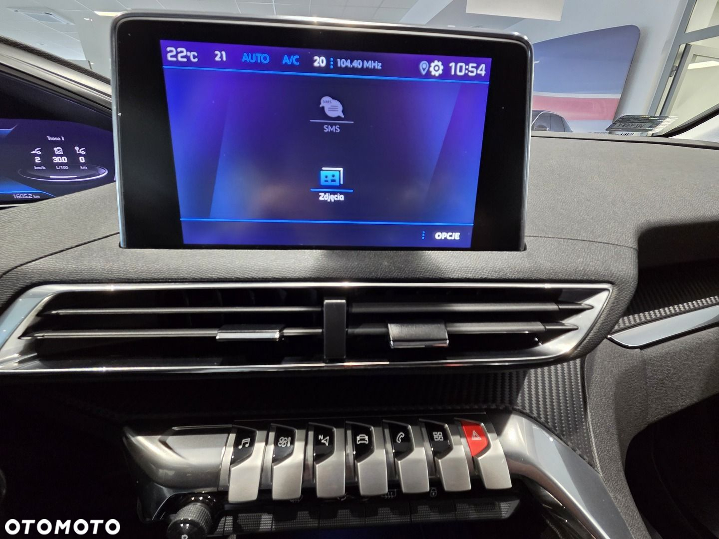 Peugeot 3008 1.2 PureTech Active Pack S&S EAT8 - 27