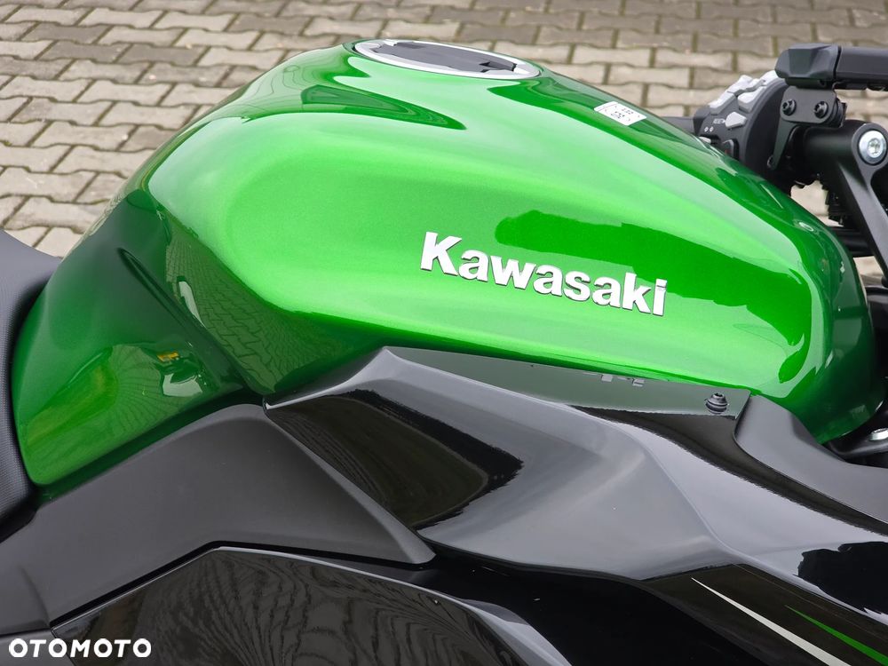 Kawasaki Ninja 1000 SX - 9