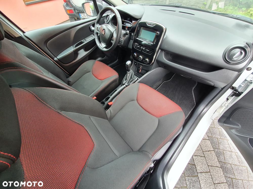 Renault Clio - 5