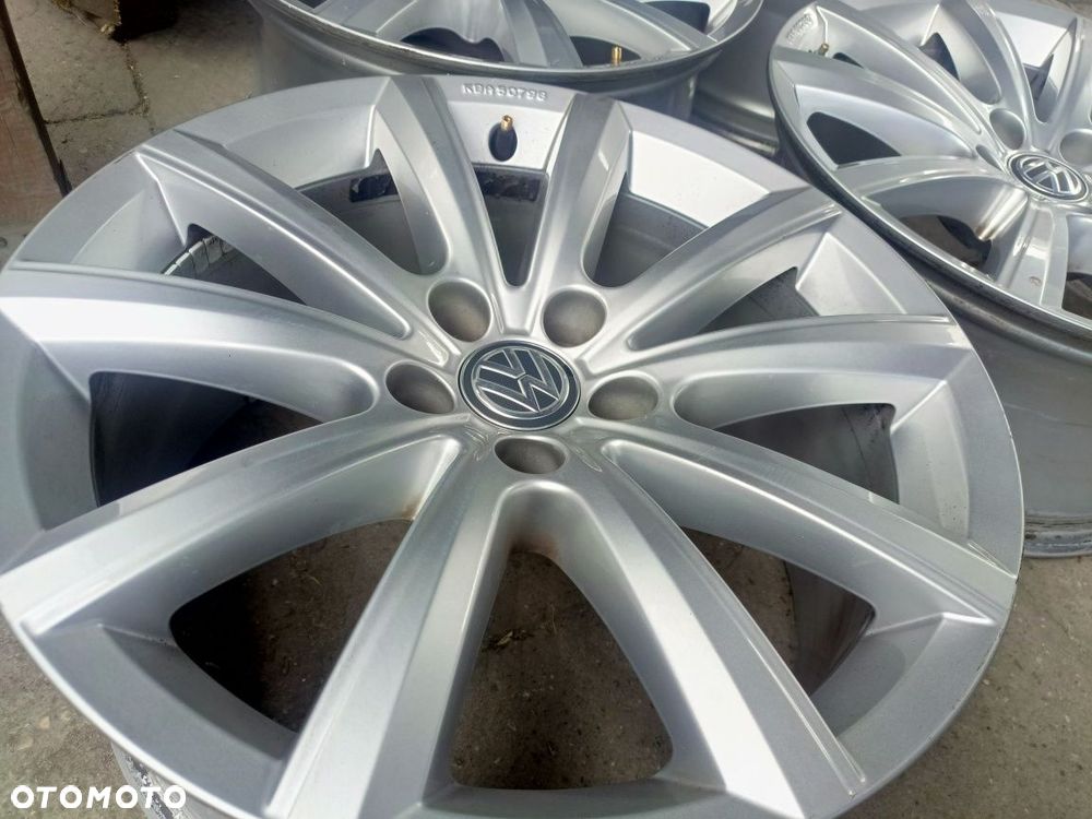 Felgi aluminiowe VW skoda seat cupra 5x112 et25 8jx18 - 3