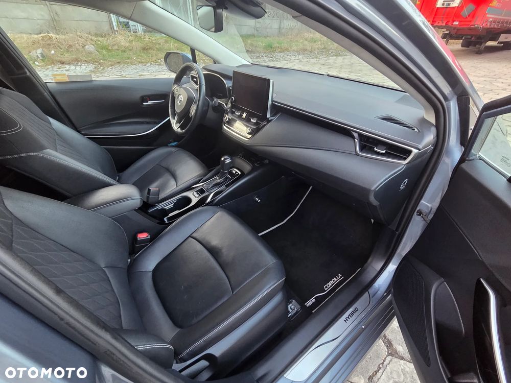 Toyota Corolla 1.8 Hybrid Executive - 7
