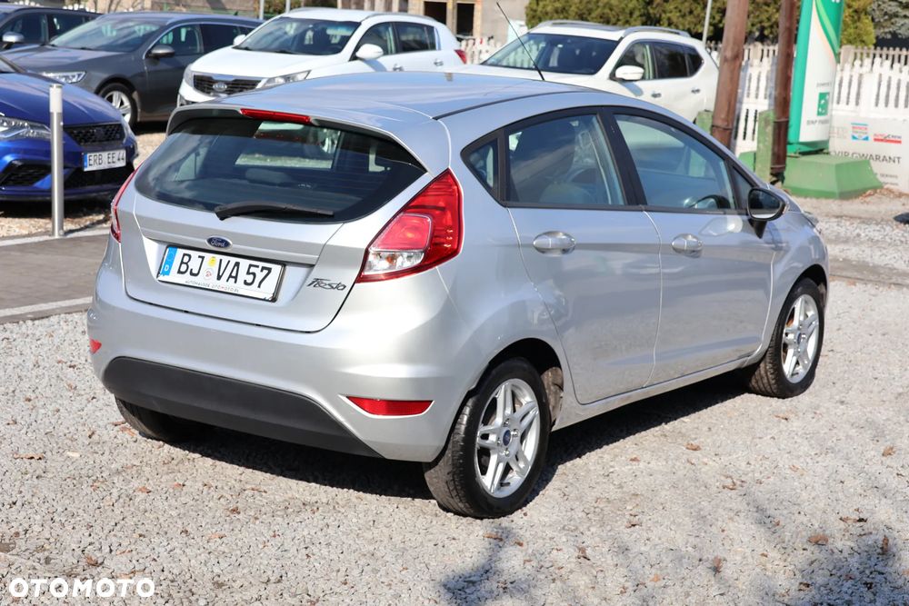 Ford Fiesta 1.25 Celebration - 4