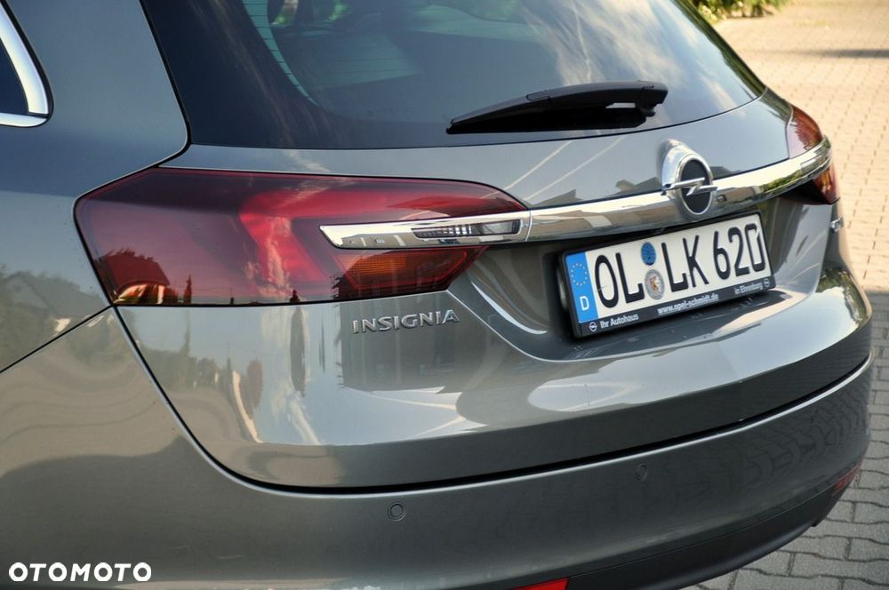 Opel Insignia - 16