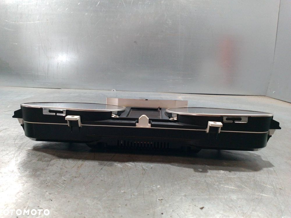 LICZNIK AUDI A6 C6 4F0920950M 5550007301 3.2 FSI - 6