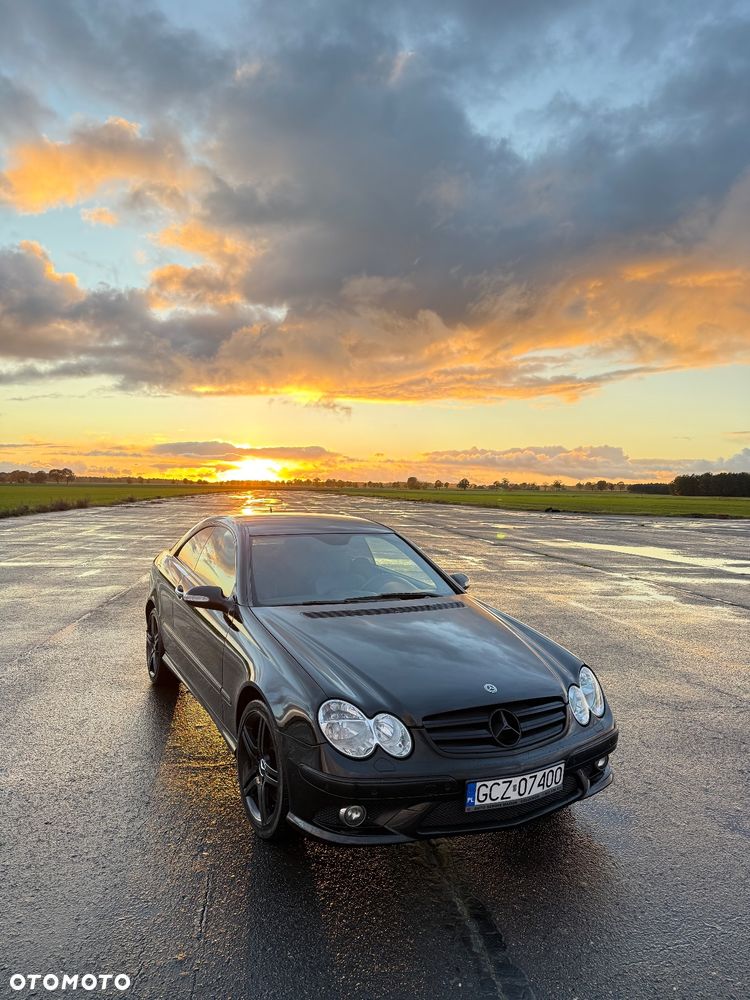 Mercedes-Benz CLK - 2