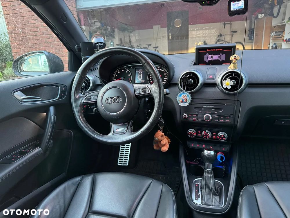 Audi A1 1.4 TFSI S tronic S line edition m S line Sportpaket - 14