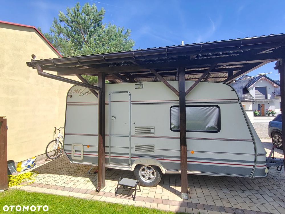 LMC Caravan 395 - 3