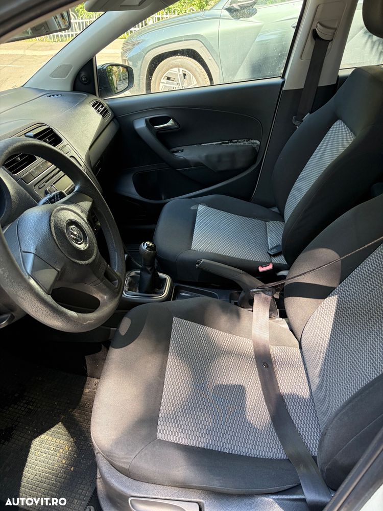 VOLKSWAGEN Polo 2013 — imagine 8