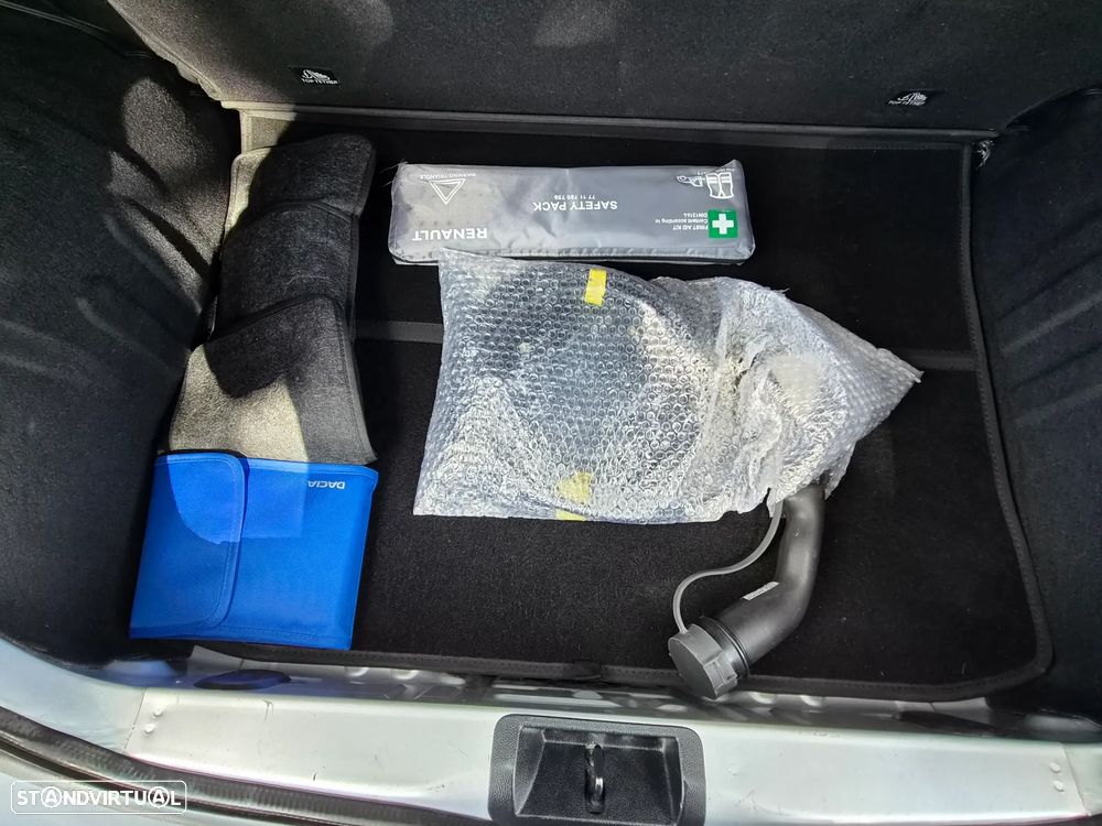 Dacia Spring Comfort Plus - 14