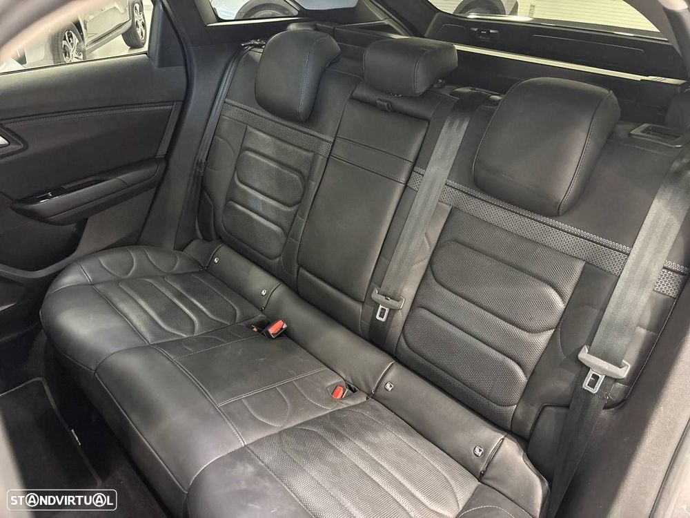 Citroën C5 X 1.6 Hybrid Shine e-EAT8 - 10