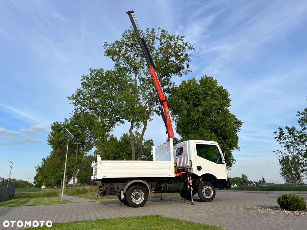 Nissan CABSTAR - 9