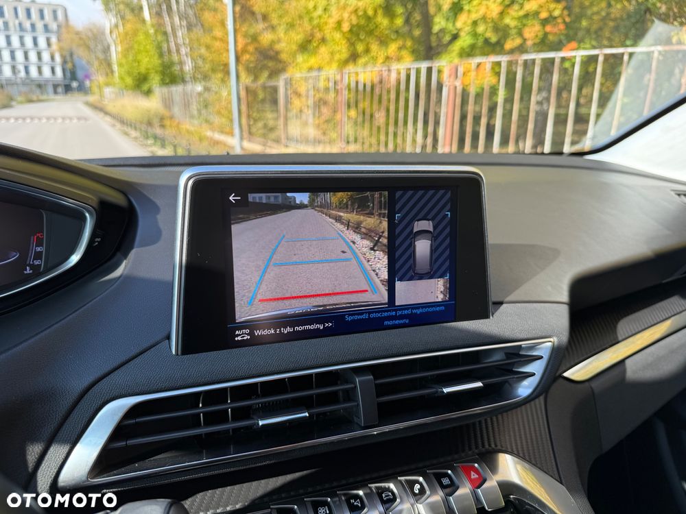 Peugeot 3008 1.2 PureTech Active Pack S&S - 23