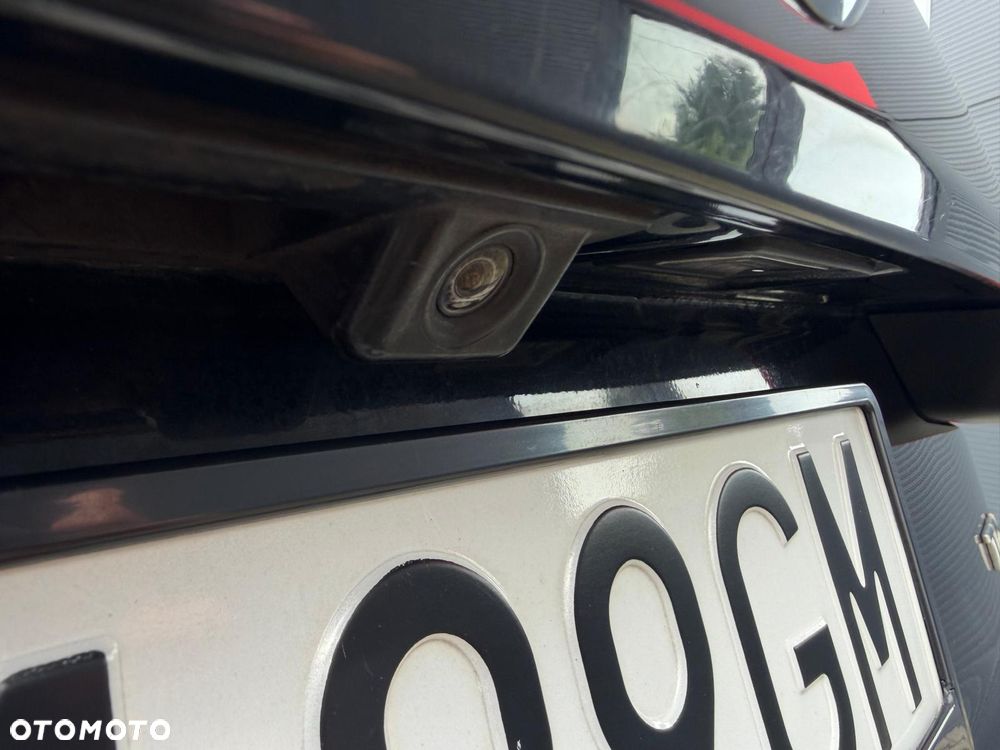 Audi Q3 2.0 TDI Edycja Specjalna - 9
