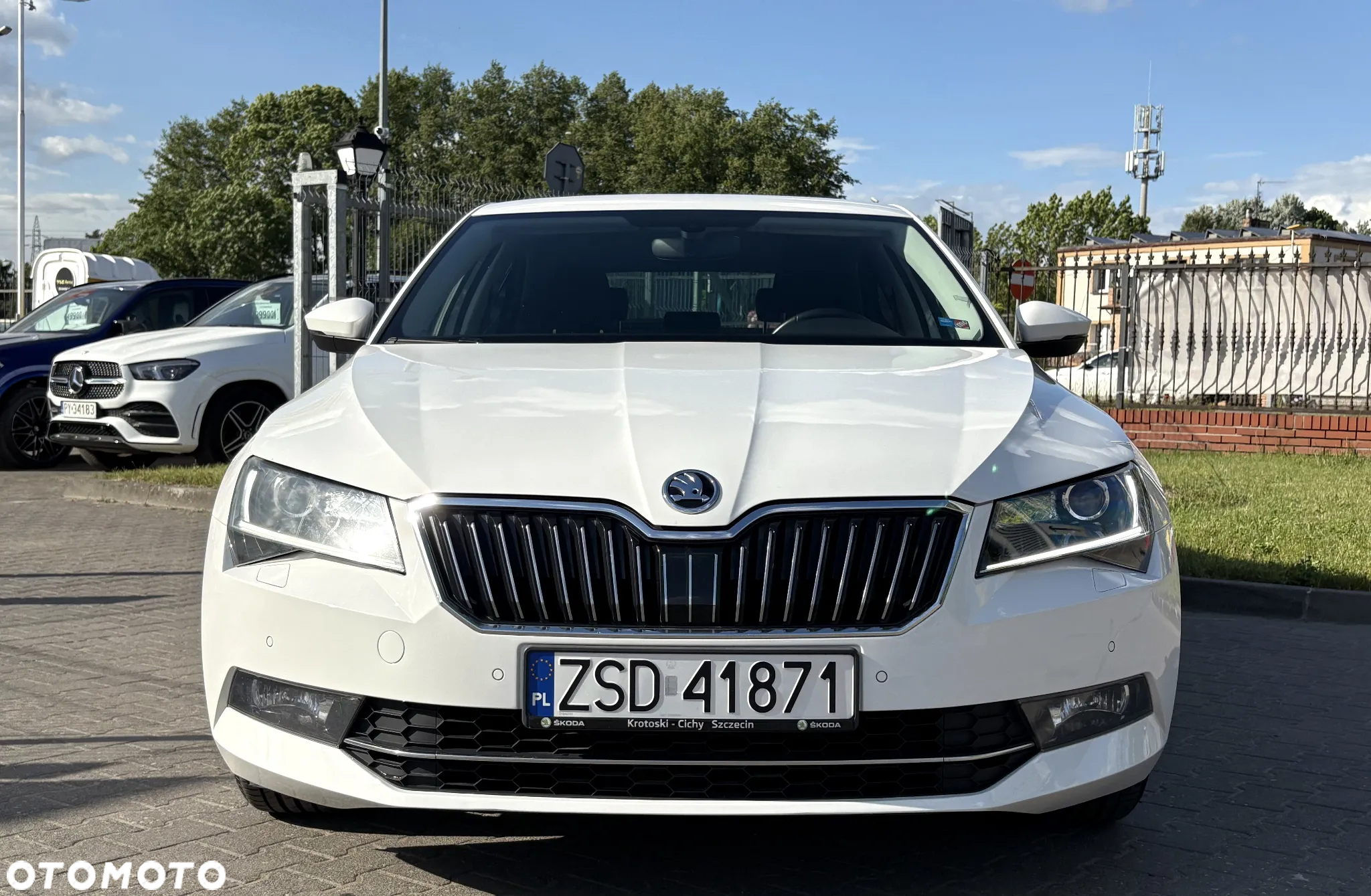 Skoda Superb 2.0 TDI Ambition DSG7 - 2