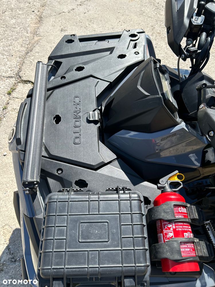 CFMoto CForce - 10