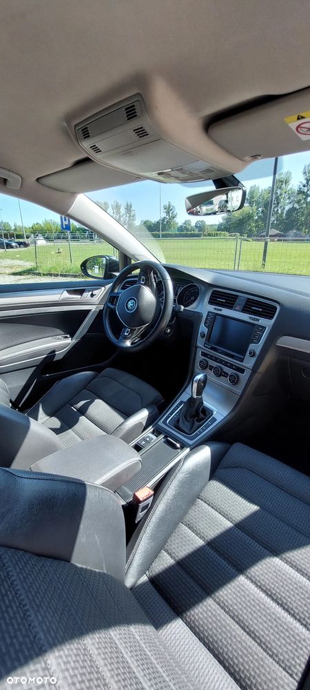 Volkswagen Golf Variant - 20