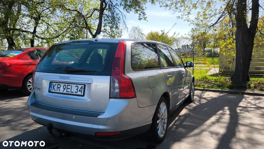 Volvo V50 1.6D Momentum - 4