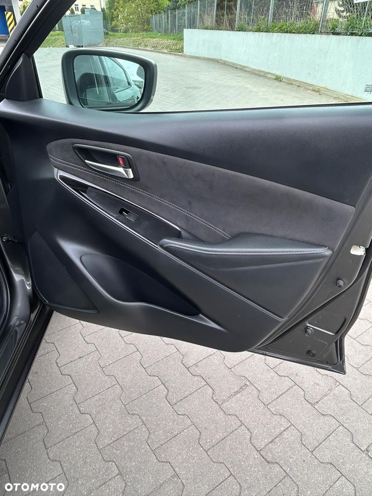 Mazda 2 SKYACTIV-G 90 Exclusive-Line - 32