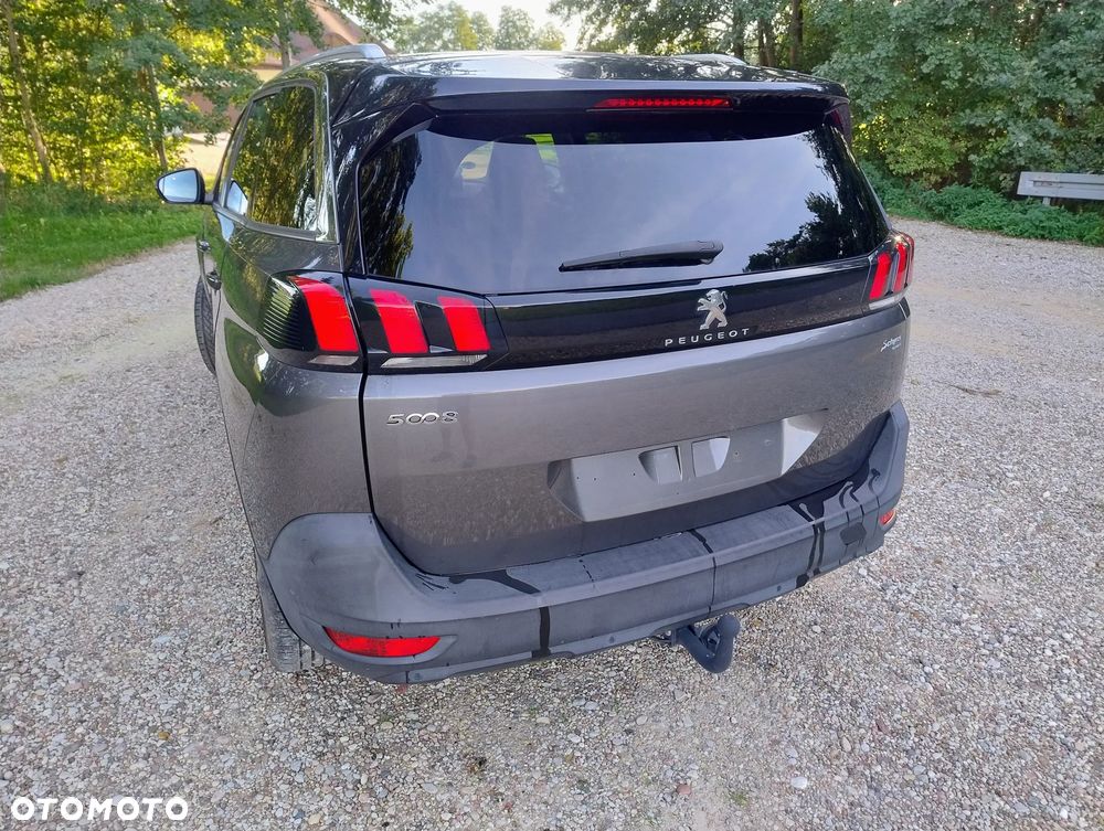 Peugeot 5008 2018 photo 5
