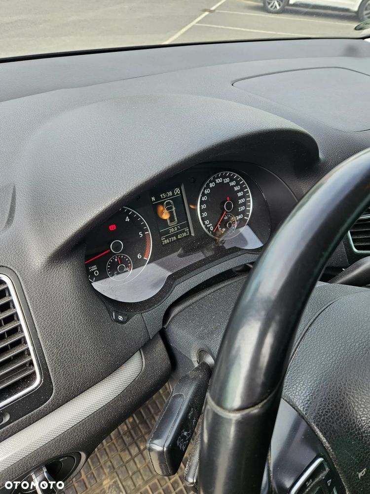 Volkswagen Sharan 2.0 TDI DSG BlueMotion Technology Match - 13