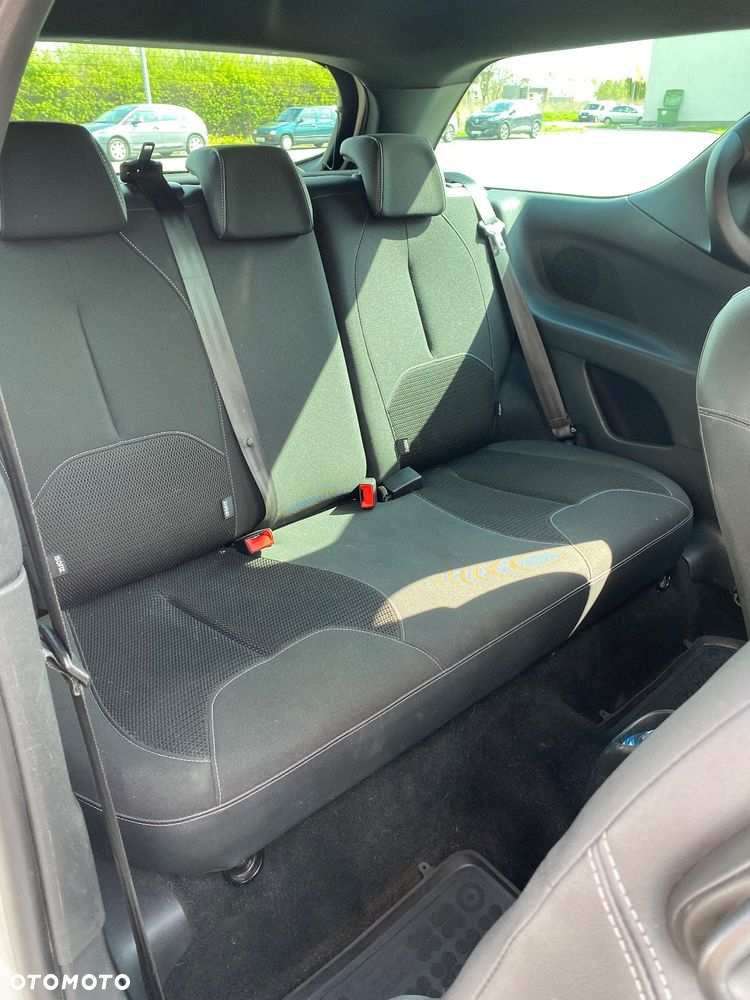 Citroën DS3 1.6 HDi SoChic - 7