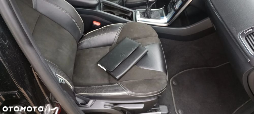 Volvo V40 D2 RDesign - 14