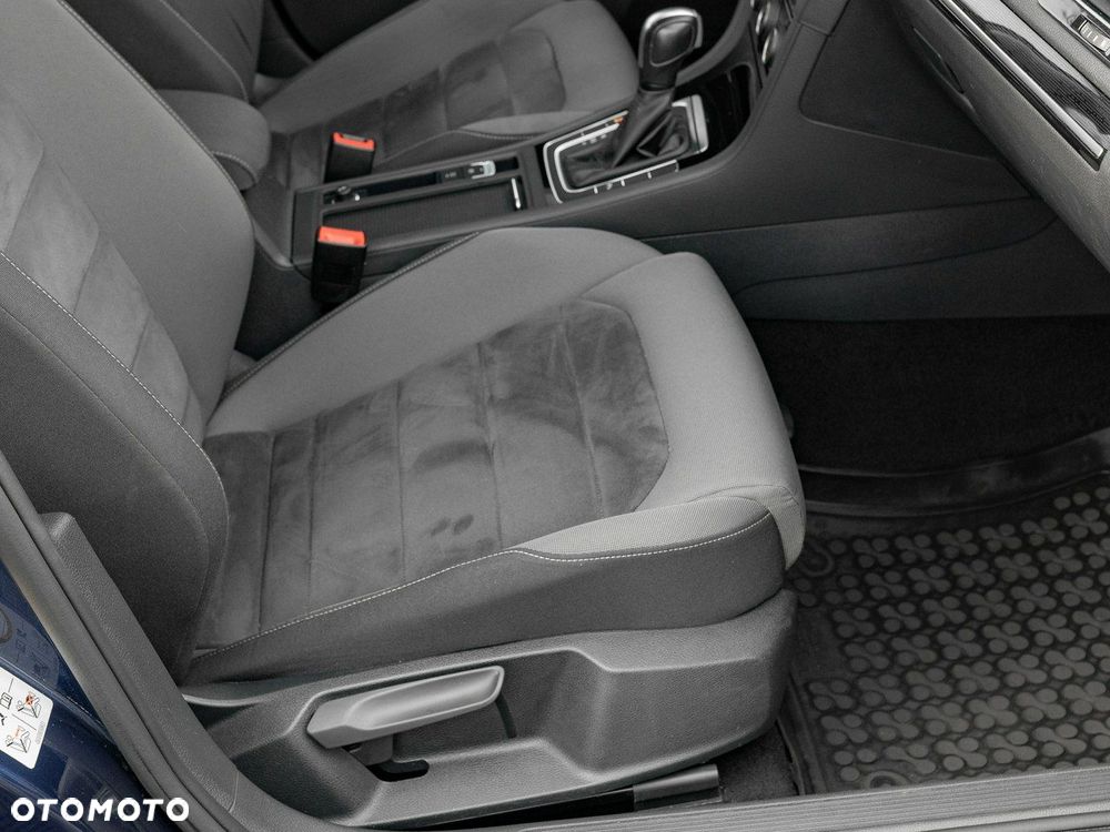 Volkswagen Golf VII 2.0 TDI BMT Highline DSG - 31