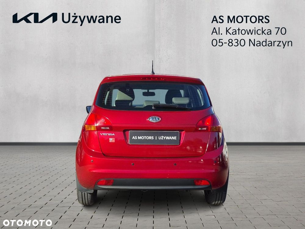 Kia Venga - 4