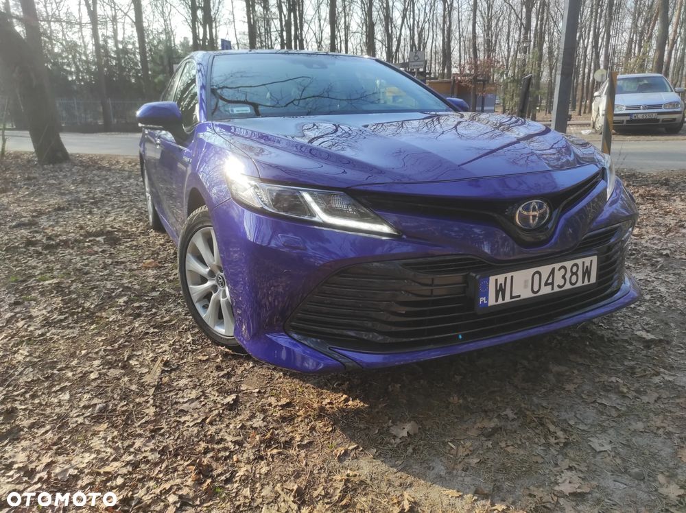 Toyota Camry 2.5 Hybrid Comfort CVT - 1