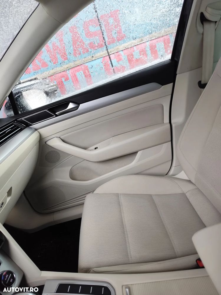 Volkswagen Passat Variant 2.0 TDI DSG Highline - 5