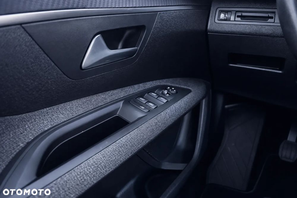 Peugeot 5008 PureTech 130 Active - 21