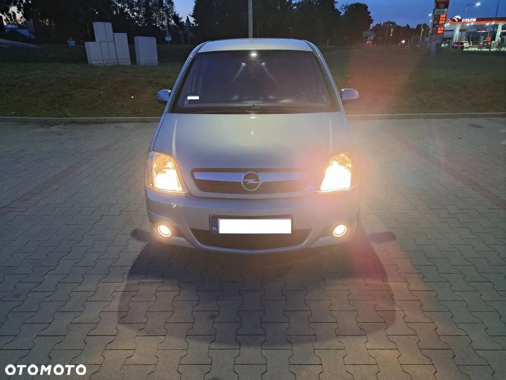 Opel Meriva - 10