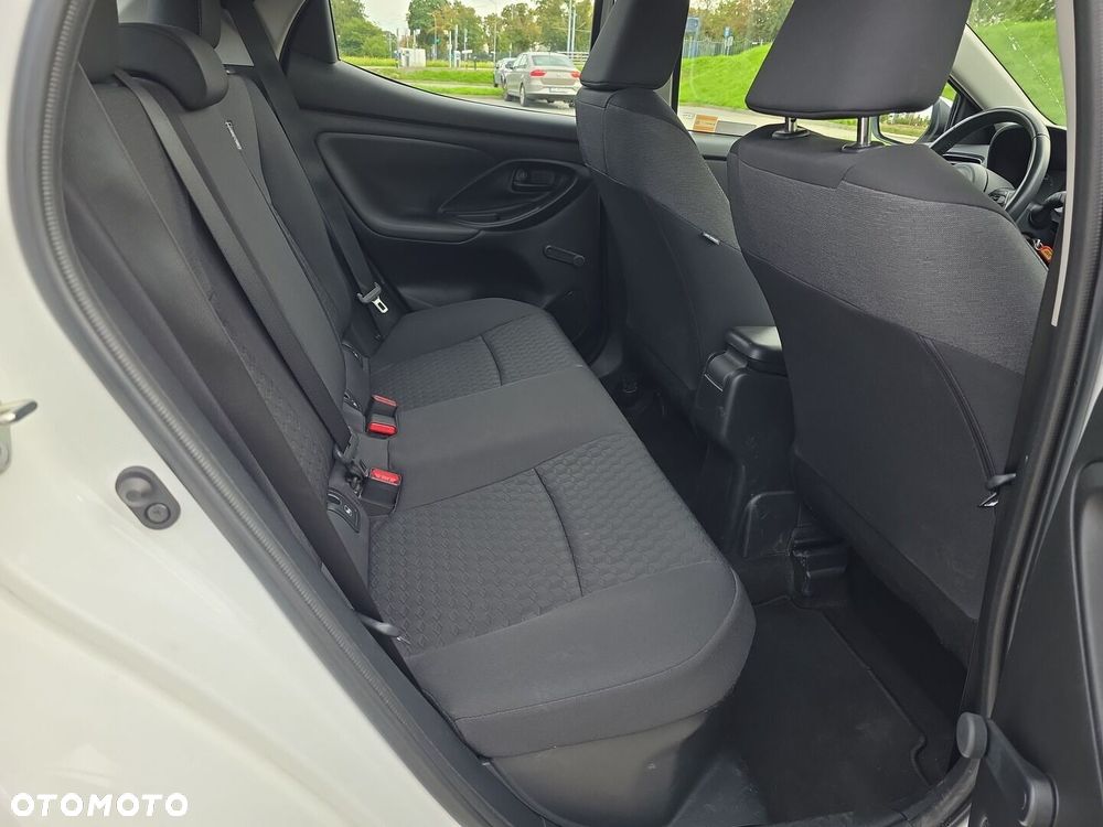 Toyota Yaris Hybrid 1.5 Comfort - 14