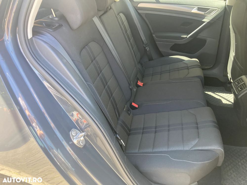 Volkswagen Golf 1.2 TSI DSG BMT Trendline - 11