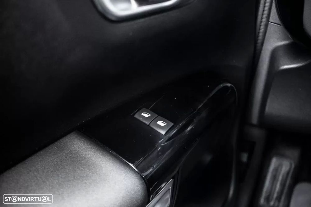 Citroën C4 Cactus 1.2 PureTech Shine - 19
