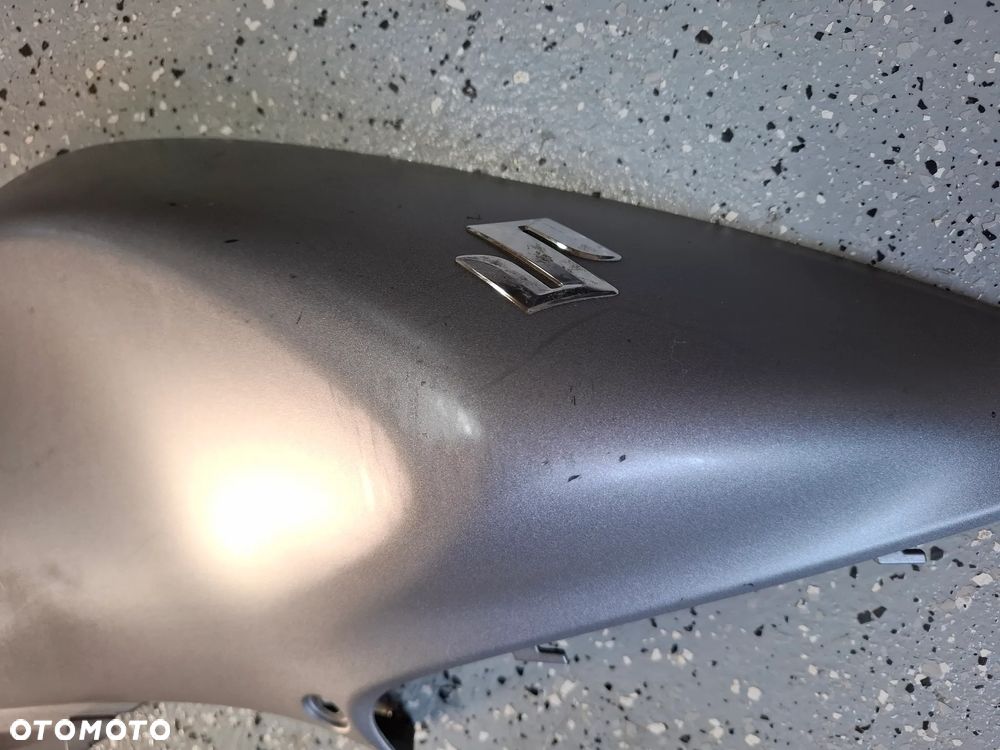Suzuki DL 650 wypełnienie owiewka boczek bok zadupek - 3