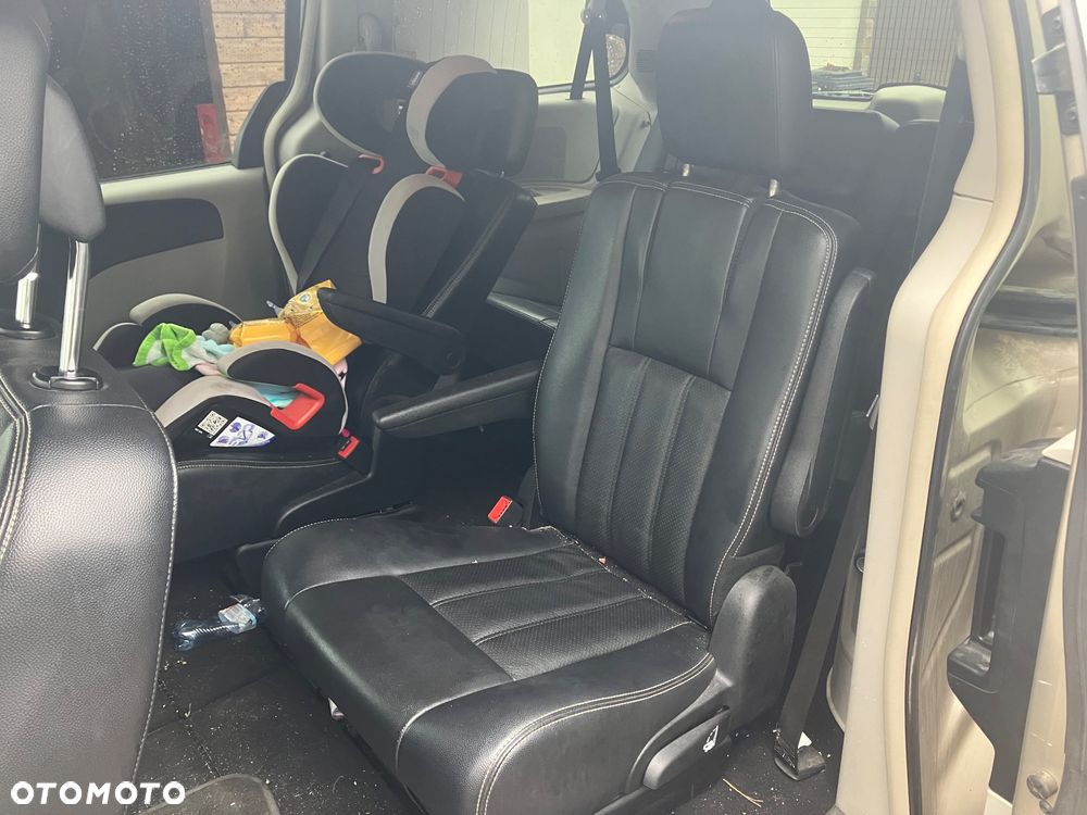 Lancia Voyager 2.8CRD Silver - 13