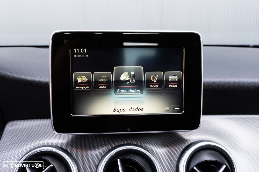 Mercedes-Benz CLA 180 d AMG Line - 17