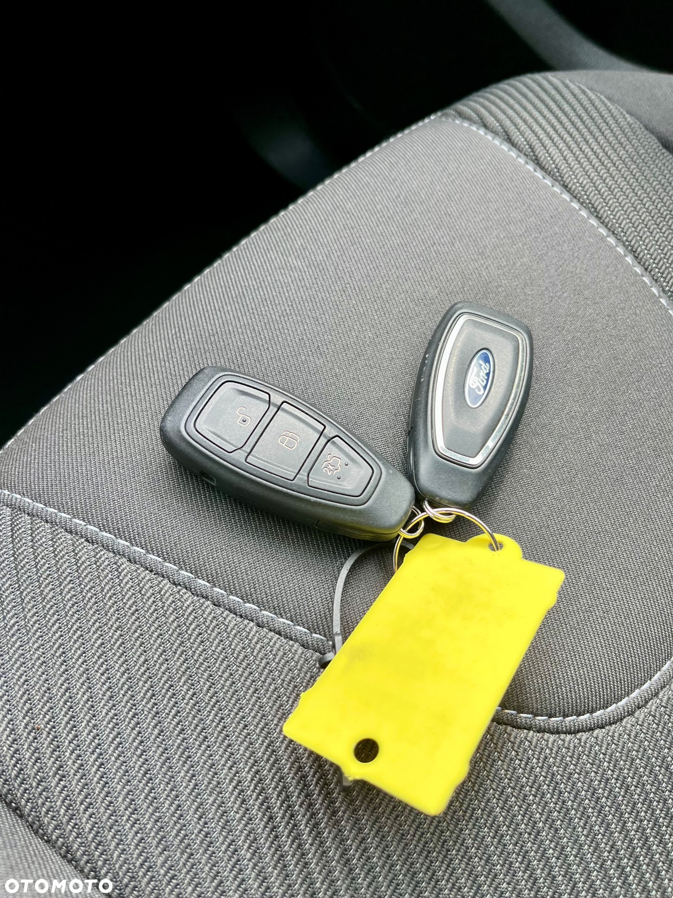 Ford Kuga - 20