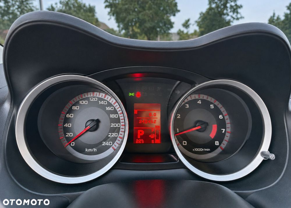 Mitsubishi Lancer 1.8 Inform CVT - 6