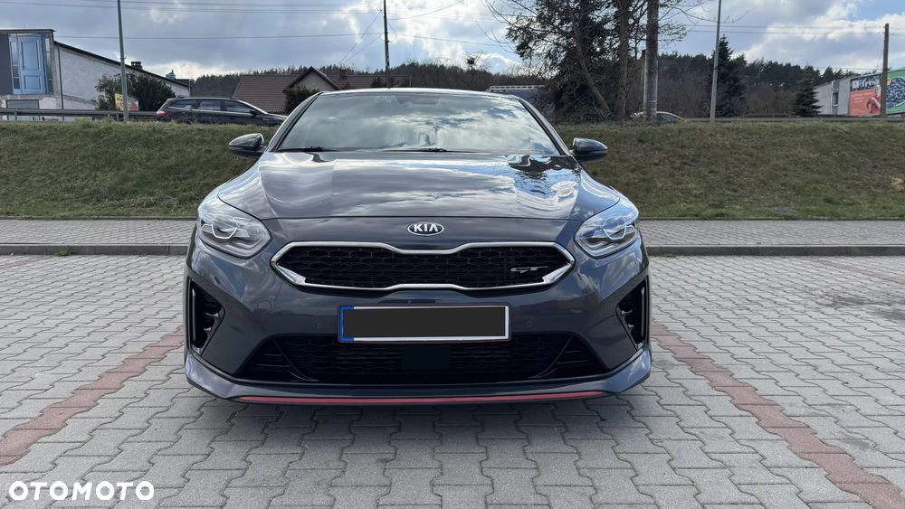 Kia ProCeed - 10