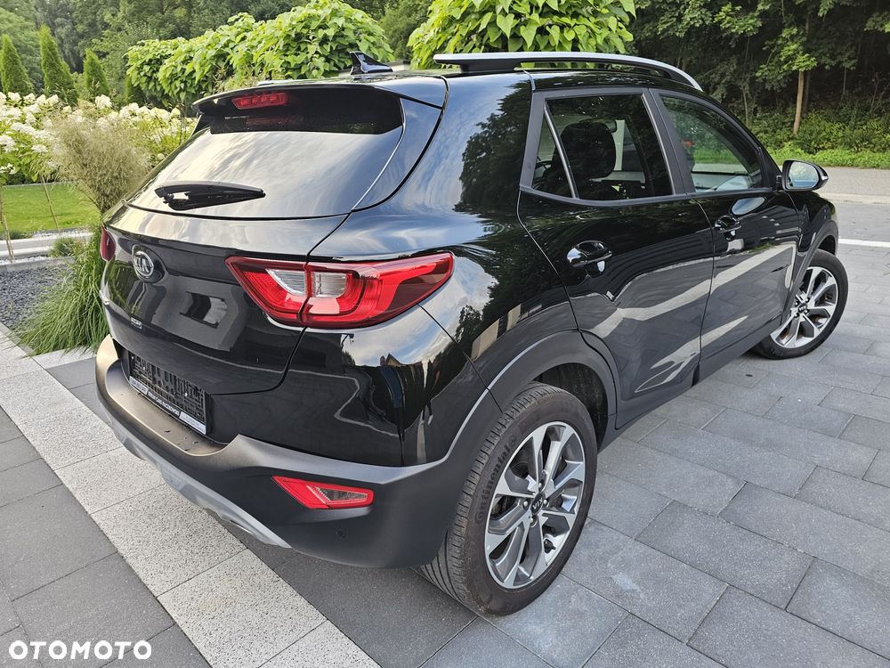 Kia Stonic - 3