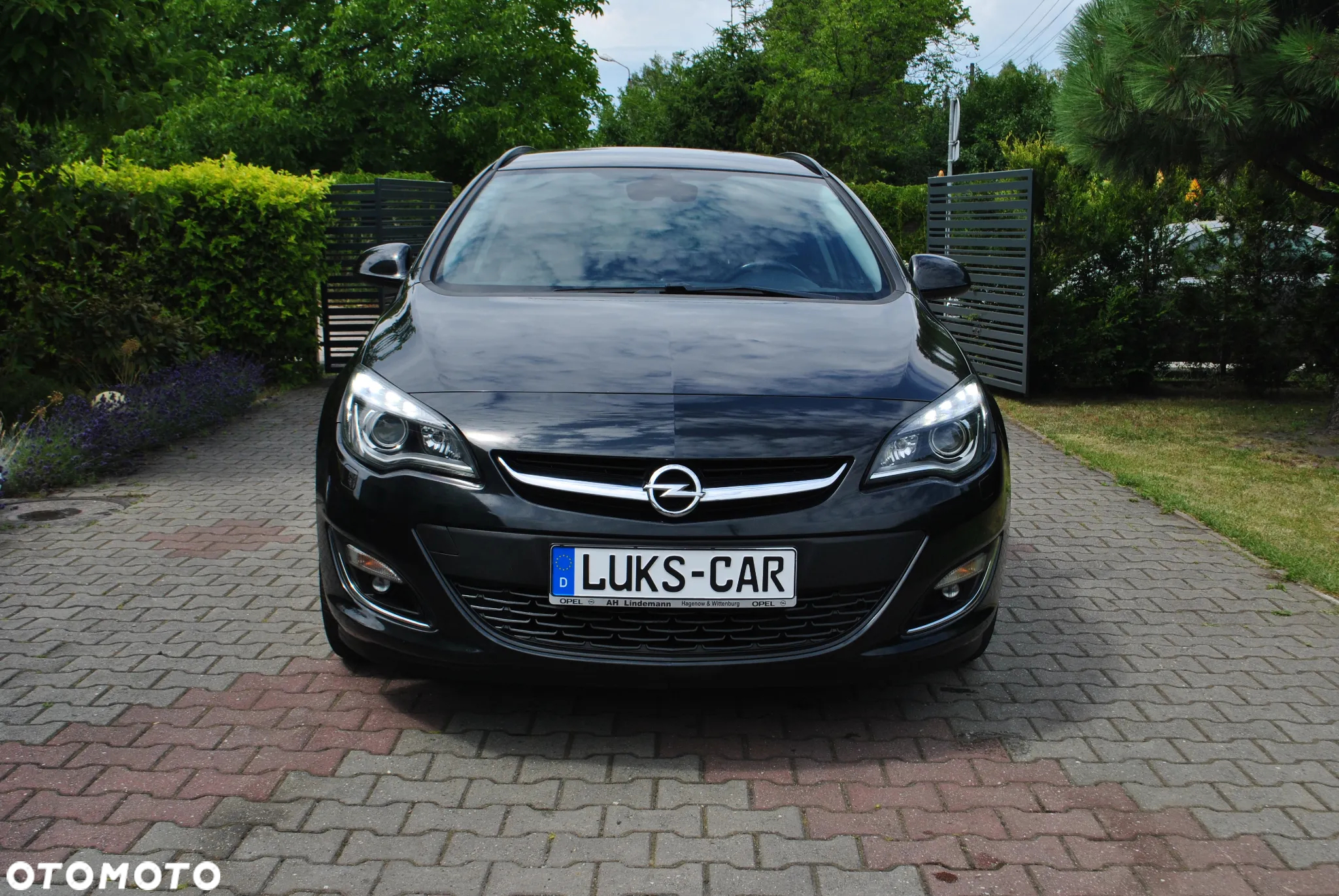 Opel Astra 1.4 Turbo Sports Tourer Exklusiv - 35